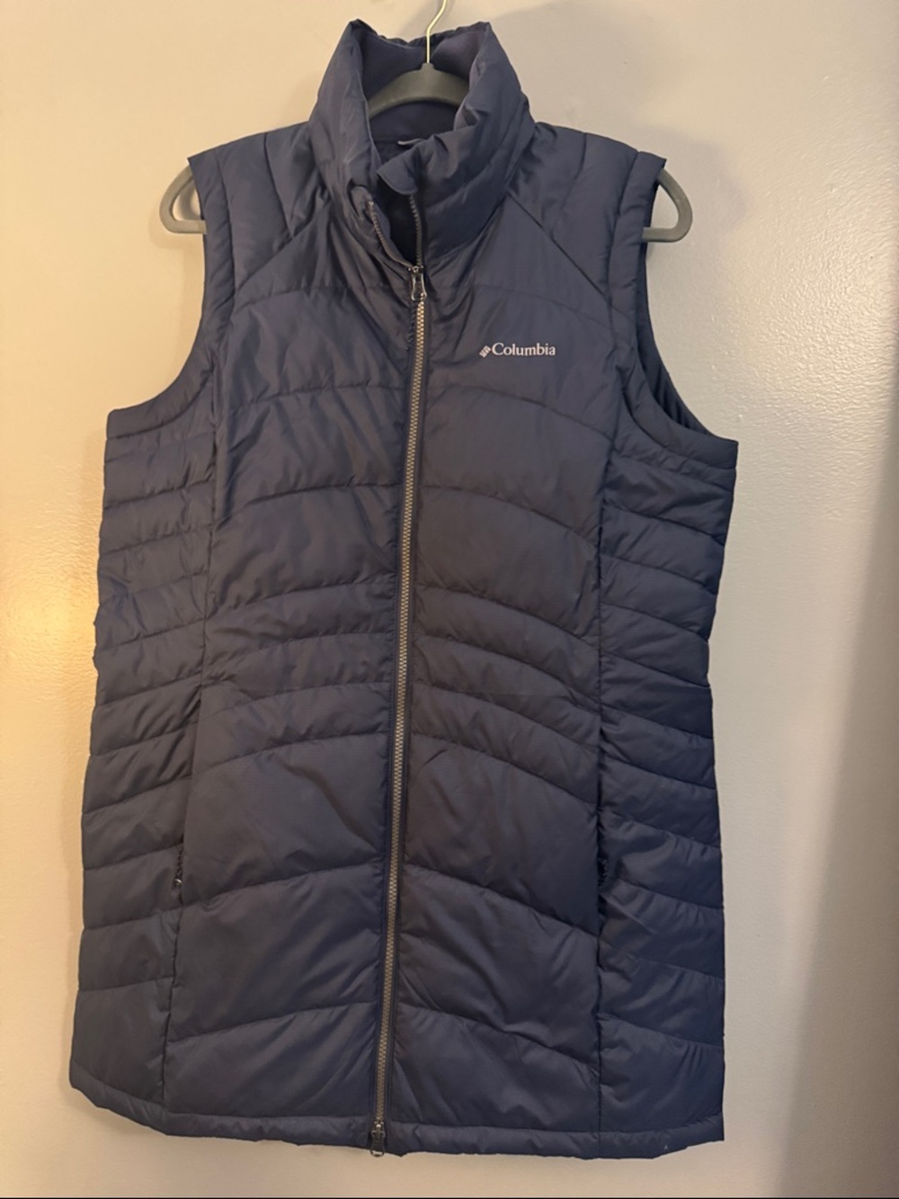 Columbia Navy Quilted Insulated Vest